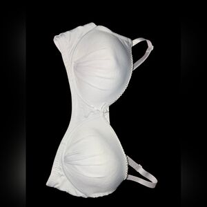 8/43. Raphaela by Brax Classic White Bra